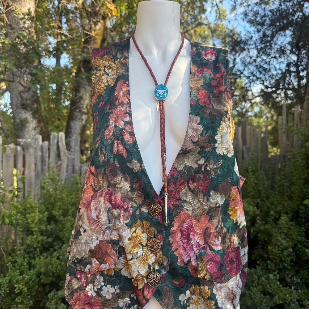 Vintage 90s Floral Button-Up Vest